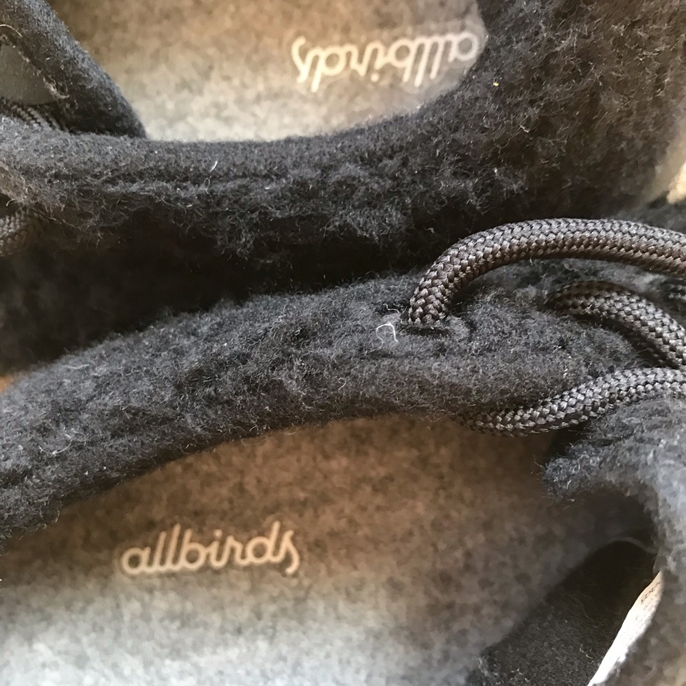 Women’s AllBirds Black Fluff Sherpa Runners Size 9 - Picture 6 of 9